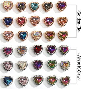 Xichuan เข็มกลัดทองคำสีขาวรูปหัวใจ10มม.,พลอยเทียมประดับคริสตัลแก้ว K9ด้านหลังเรียบเย็บแบบ Openwork <span class=keywords><strong>Strass</strong></span> - Product Image 3