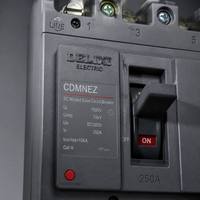 Disjoncteur à boîtier moulé Delixi CDMNEZ série DC MCCB 1500V pour systèmes solaires photovoltaïques 200-630A 2-4P pour systèmes d'énergie renouvelable
