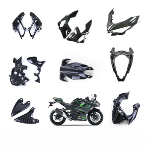 Accesorios Exteriores Modificados de Fibra de Carbono Real de Alta Calidad 2019-2022, Carcasa de Carbono Puro Compatible con Kawasaki Ninja 400 - Product Image 1