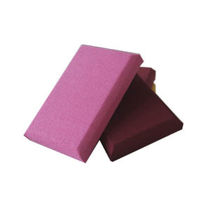 Panneaux acoustiques en laine de fibre de verre ignifugés de classe A1 Panneaux sonores pour plafonds et murs en panneau de gypse en laine de fibre de verre - Product Image 1