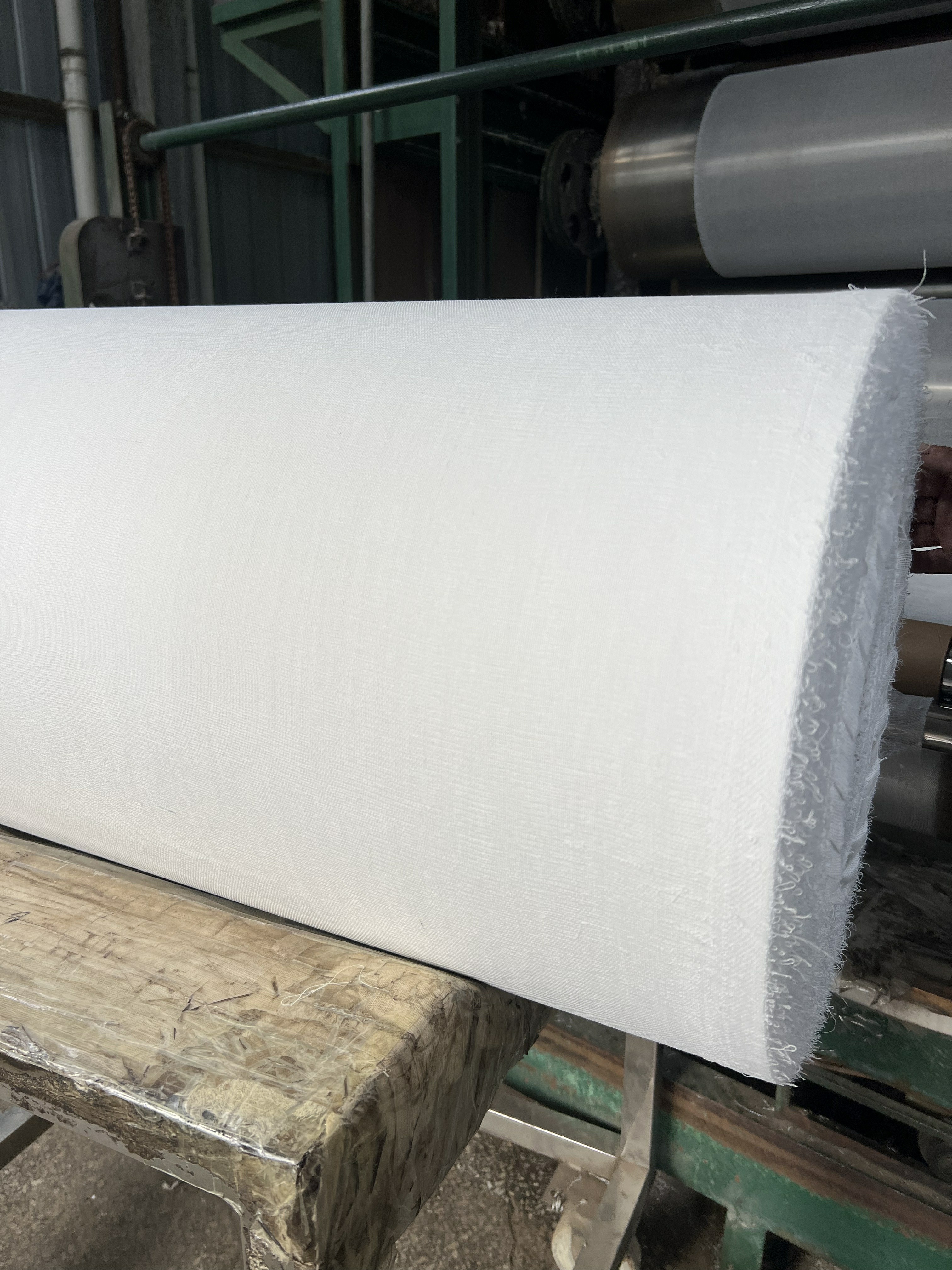 Bulk Value Jumbo Gauze Roll 21s 120cm X 1000m, 100% Cotton Absorbent Gauze For Home, Clinic