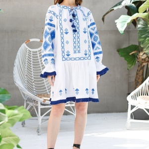 Vestido de Lino y Algodón Bordado Personalizado, Elegante, Cuello Redondo, Casual, Corte en A, Mangas Abullonadas, Midi, Vestido de Verano para Mujer - Product Image 1