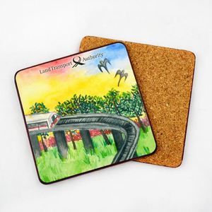 Posavasos Cuadrado de Corcho Ecológico de 9x9cm con Impresión UV Personalizada y Logotipo, para Portavasos, con Impresión Sostenible - Product Image 1