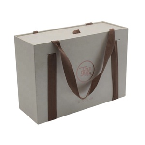 Customized Luxury Box Christmas Paper Gift Box Drawer Box With Shoulder Foam Inserted Portable With Ribbon Handles Straps Rigid