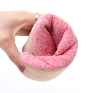 Chaussons d'hiver pour femmes en coton doux de haute qualité, multicolores, antidérapants, légers, à semelle souple, pour chambre à coucher (demi-paire) - Product Image 5