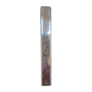 Rouge à lèvres hydratant effet miroir en tube argenté, couleur rouge, pour femme, motif floral en forme de cœur - Product Image 5