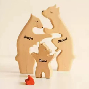 ตุ๊กตาหมีไม้แกะสลักลายครอบครัว ชุดของตกแต่งบ้าน ของขวัญวันวาเลนไทน์ - Product Image 1