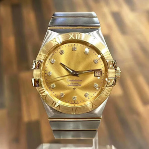 Reloj de Mujer de Diseño Original 2025, Correa de Acero Inoxidable, Deportivo, Resistente al Agua, con Logotipo Personalizado - Product Image 3