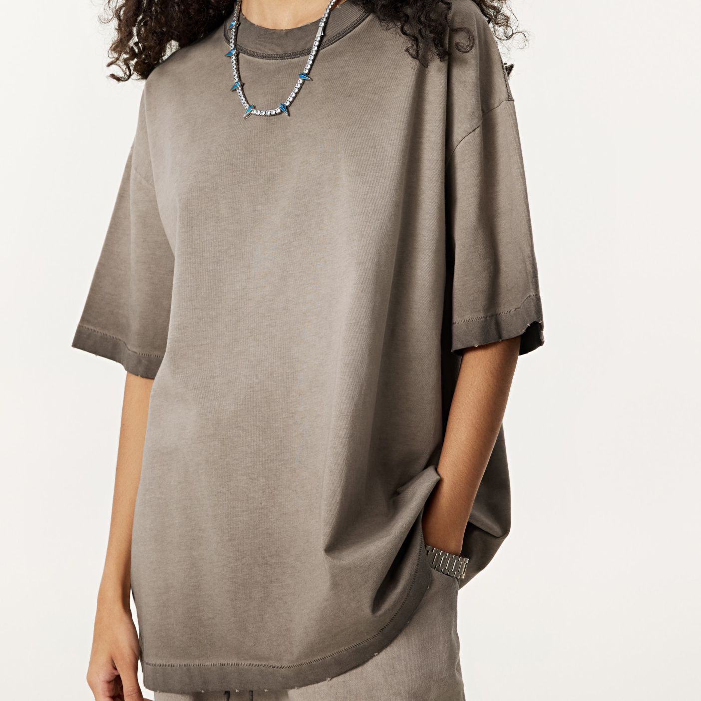 สีน้ำตาล