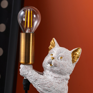 โคมไฟตั้งโต๊ะ LED รูปทรงมนุษย์ ดีไซน์ทันสมัย เรียบง่าย สร้างสรรค์ เหมาะสำหรับวางข้างโซฟาในห้องนั่งเล่น หรือในห้องนอน สไตล์หรูหรา โพสต์โมเดิร์น สร้างบรรยากาศที่มีเอกลักษณ์ - Product Image 6