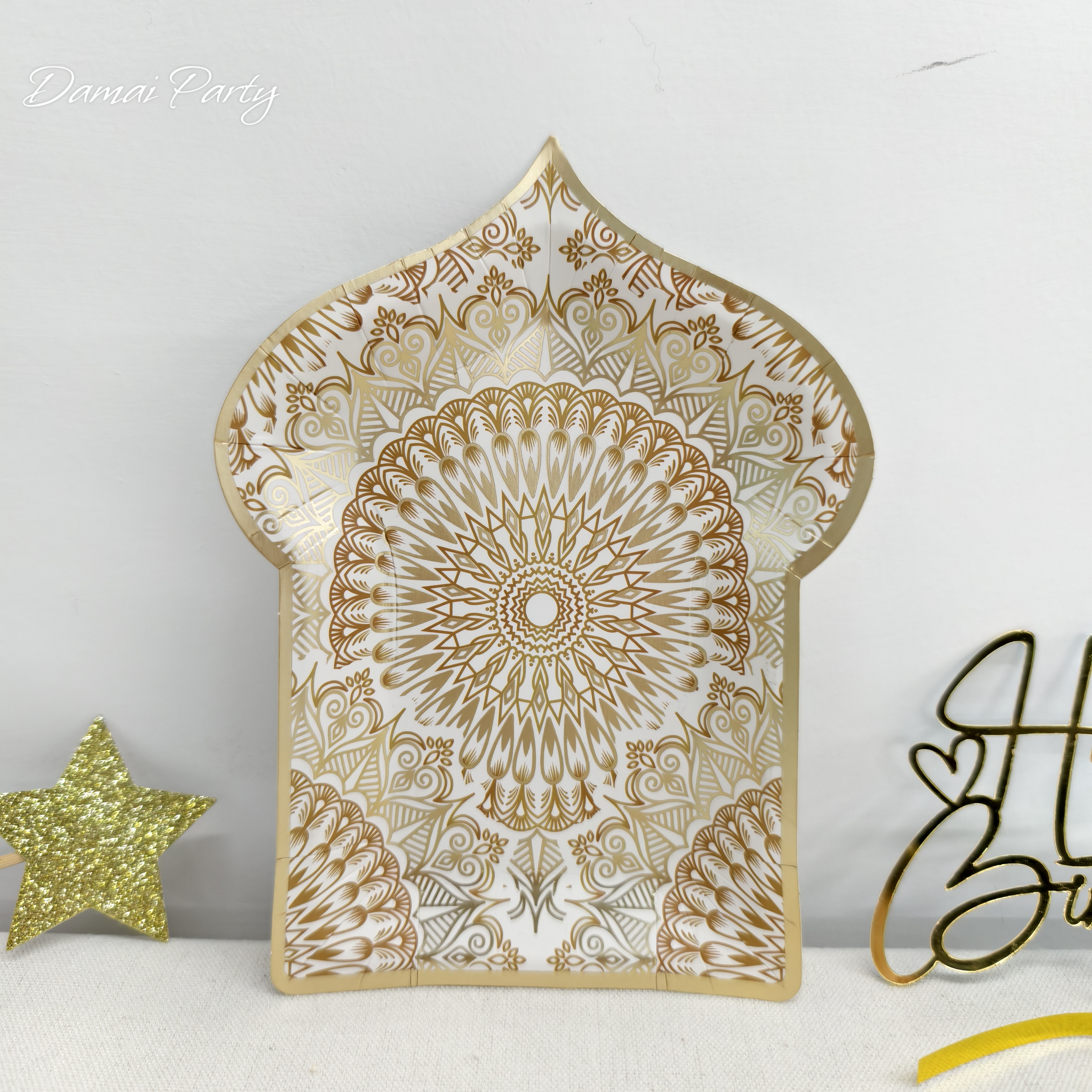 Plato dorado de 7 pulgadas * 8 piezas