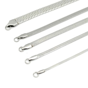 Collier en acier inoxydable, chaîne serpent, design plat, bijoux unisexes, cadeau pour homme et femme, options de longueur 18, 20, 22, 24, 30 pouces - Product Image 4