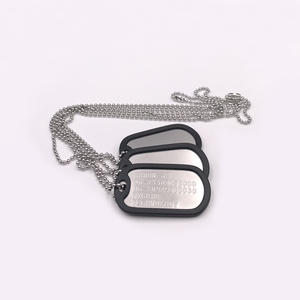 Изготовленная на заказ металлическая бирка для собак из нержавеющей стали Xvideo с цепью и черным глушителем - Product Image 6