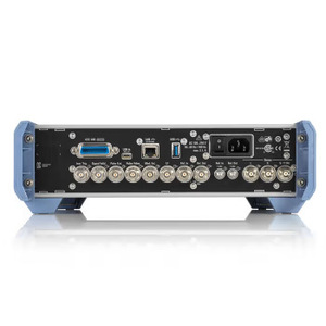 เครื่องกำเนิดสัญญาณ RF Rohde Schwarz SMB100B ความถี่ 1GHz สำหรับงานวิเคราะห์ระดับมืออาชีพ - Product Image 2
