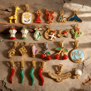 Ciondoli Misti a Tema Viaggio - Fotocamera, Valigia, Dollaro, Bikini in Acciaio Inossidabile |   Ciondoli Impermeabili all'Ingrosso per Creazione di Gioielli Fai-da-Te - Product Image 5