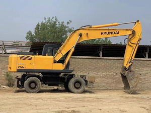 Excavateur sur pneus HYUNDAI 210 de 21 tonnes d'occasion HYUNDAI 210w-7 de bonne qualité fiable et performante à vendre à bon prix - Product Image 3