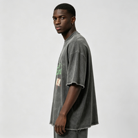 T-shirt oversize délavé avec impression DTG Kornit, motif graffiti, lettres, portrait, estampé, bords effilochés, style streetwear
