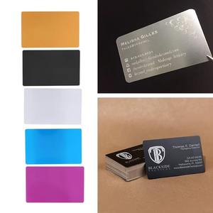 Tarjetas de visita de metal grabadas con láser personalizadas, tarjetas en blanco chapadas en oro de acero inoxidable plateado para uso corporativo - Product Image 1