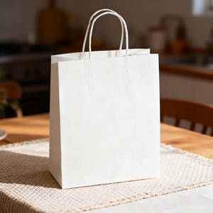 Bolsa de Compras de Papel Kraft Blanca y Marrón con Asas Retorcidas e Impresión de Logotipo - Product Image 3