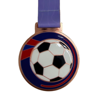 Plaques commémoratives en résine en forme de ballon de football, émaillées tricolores, pour événements sportifs, gravables, 7cm*7cm, Fujian