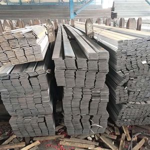 Barre plate en acier au carbone de qualité supérieure, marque <span class=keywords><strong>RONGYI</strong></span>, grade Q235B, laminée à chaud, norme ASTM A36, service de découpe pour la construction, Shanghai - Product Image 1