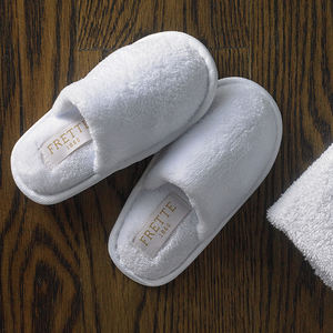 Commande en gros directe d'usine de pantoufles à la mode de style hôtel légères et confortables à la maison - Product Image 1