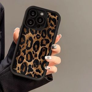 Custodia per cellulare in TPU di grandi dimensioni con stampa leopardata a scala stile antiurto per <span class=keywords><strong>Iphone</strong></span> X Xr Xs 11 <span class=keywords><strong>12</strong></span> 13 14 16 17 <span class=keywords><strong>Pro</strong></span> Max - Product Image 4