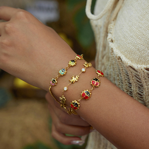 <span class=keywords><strong>Bracciale</strong></span> con Charm a Forma di <span class=keywords><strong>Coccinella</strong></span> J&D, Placcato in Oro 18K, Acciaio Inossidabile, Tema Giardino, <span class=keywords><strong>Bracciale</strong></span> Delicato per Donne - Product Image 1