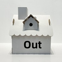 Verschiedene vormontierte Papphäuser, verschneite Hütten, Kinderspielhäuser, Kindergarten-DIY-Malsets, anpassbare Papierboxen