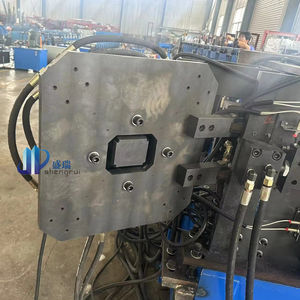 Gouttière de toiture en métal et tuyau de descente pour le petit pain de drainage d'eau de pluie formant le <span class=keywords><strong>prix</strong></span> de machine - Product Image 6