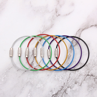 Anneaux porte-clés en métal colorés de 1,5 mm x 15 cm, en acier inoxydable, avec revêtement bonbon, en forme de câble, de bonne qualité