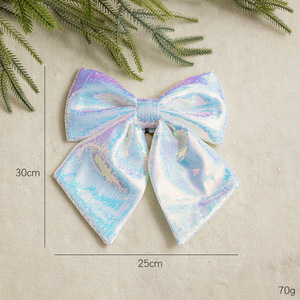 Ornement de Noël en coton perlé et papillon à paillettes dorées laser pour suspendre à l'arbre, pièce décorative cadeau réutilisable - Product Image 4