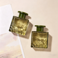 Diffuseur d'arômes en verre 200 ml au design unique et mignon, pour rafraîchir l'ambiance de la maison, avec peinture colorée et bouchon à vis de luxe