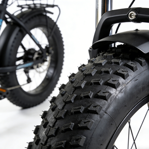 Vente en gros d'accessoires pour pneus de vélos électriques, pneus larges, pneus fins, largeurs de 14, 16, 18, 20, 24, 26 <span class=keywords><strong>pouces</strong></span>, largeurs 4.5, 4.0, 3.0, 2.35 - Product Image 1