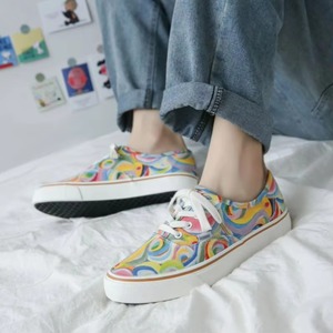 Zapatillas <span class=keywords><strong>de</strong></span> Lona Nuevas <span class=keywords><strong>de</strong></span> Primavera para Hombre <span class=keywords><strong>y</strong></span> Mujer, Zapatillas <span class=keywords><strong>de</strong></span> Skate con Graffiti Arcoíris para Parejas - Product Image 5