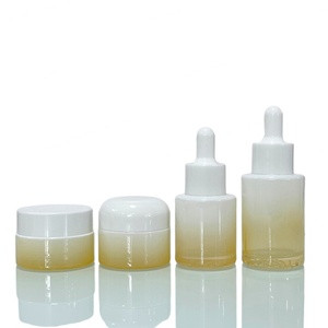 ชุดบรรจุภัณฑ์เครื่องสำอางหรูหรา ขนาด 20 มล. 30 มล. 50 มล. 30 กรัม 60 กรัม ขวดเซรั่มบำรุงผิวสีเขียว ขวดโลชั่น ขวดครีมแก้ว ขวดและกระปุกเครื่องสำอาง - Product Image 3