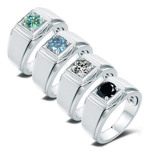 خاتم خطوبة للرجال M72A مع الالتزام بالألوان الثابتة VVS1 بشكل دائري <span class=keywords><strong>1CT</strong></span> Moissanite من الفضة الإسترلينية - Product Image 5