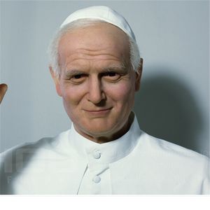 Statue de cire du pape Jean <span class=keywords><strong>Paul</strong></span> II de célébrité à taille humaine personnalisée à vendre - Product Image 3