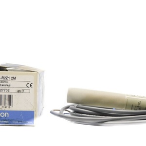 Capteur photoélectrique E3F2-R2Z1 série <span class=keywords><strong>E3F</strong></span> 24-240VAC 2M PLC - Product Image 1