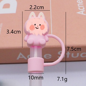 Nouvelle capuchon de protection anti-poussière en silicone réutilisable pour pailles, motif dessin animé, accessoire pour boissons de fête - Product Image 3