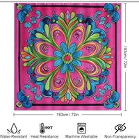 Ensemble de salle de bain quatre pièces style bohème en polyester rose avec mandala coloré, rideau de douche, tapis de sol et coussin de siège de toilette
