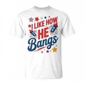 Me gusta como él usa fuegos artificiales, camiseta para parejas del 4 de julio - Product Image 2