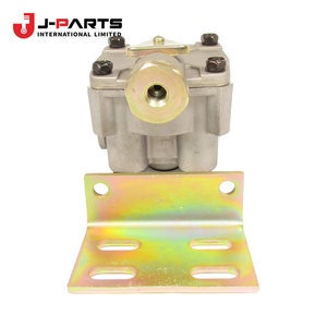 ปลอกหุ้มวาล์วรีเลย์ล็อคเกอร์เกียร์สำหรับรถยนต์โตโยต้าไฮเอซ LH103 ปี 1993-1998 รุ่น 35215-14010 - Product Image 1
