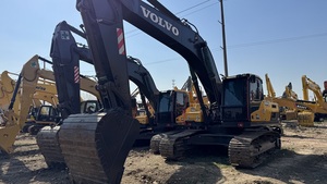 Excavatrice sur chenilles hydraulique Volvo EC300 EC250 EC240 d'occasion de haute qualité, 95% neuve, 30 tonnes, équipement de construction d'occasion, EPA CE - Product Image 6