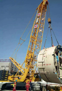 Grúa sobre Orugas XLC180 de Servicio Pesado y Confiable, Motor de 243 kW, Capacidad de Subida del 30% para Proyectos de Energía Eólica - Product Image 3