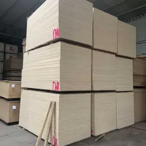 Buena calidad fábrica directamente 13 capas de abedul báltico 4x8 para puertas de armarios muebles de armario