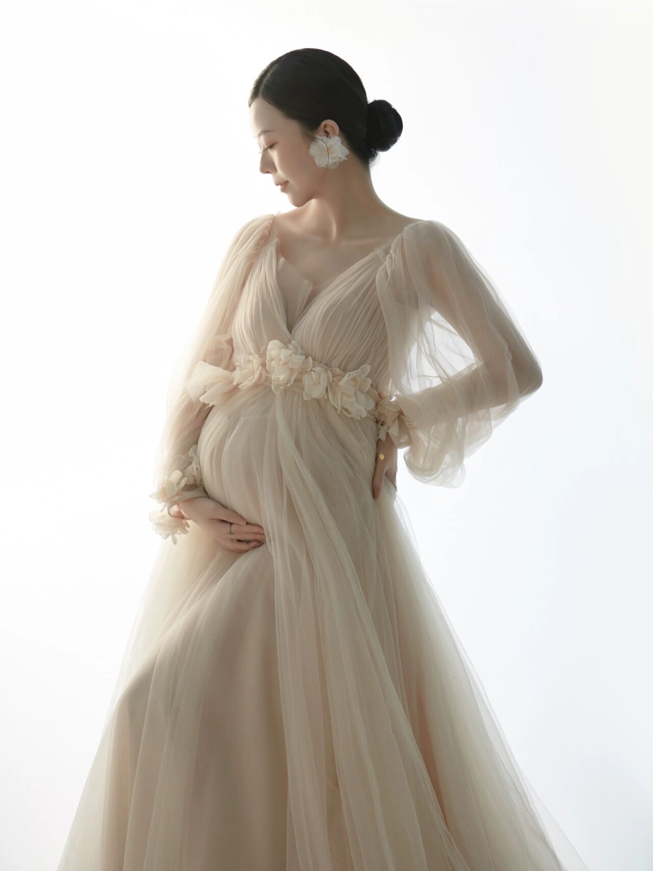 white christmas dresses Gold Glitter Maternity Gowns for Photoshoot Adjustable Waist Pregnanc 12 / Champagne Gold main image 1