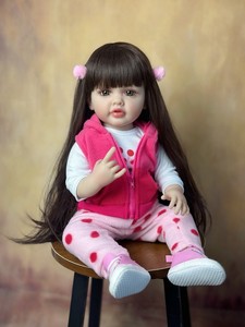 Yeezwood Bambola Reborn Femmina con Funzione Parlante Corpo in Silicone e Vinile 55cm 22 Pollici Realistica Principessa Bebe Giocattolo da Bagno per Bambine - Product Image 2