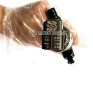 YD25 L200 motor Diesel común carril inyector 095000-5600 16600-EB30E 1465A041 - Product Image 3