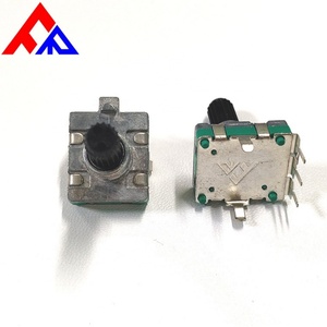 Codificador Incremental PEC16 de Larga Duración, Eje Aislado de 15.6 mm con Comunicación RS-485 y Vida Útil de 30000 Ciclos - Product Image 2